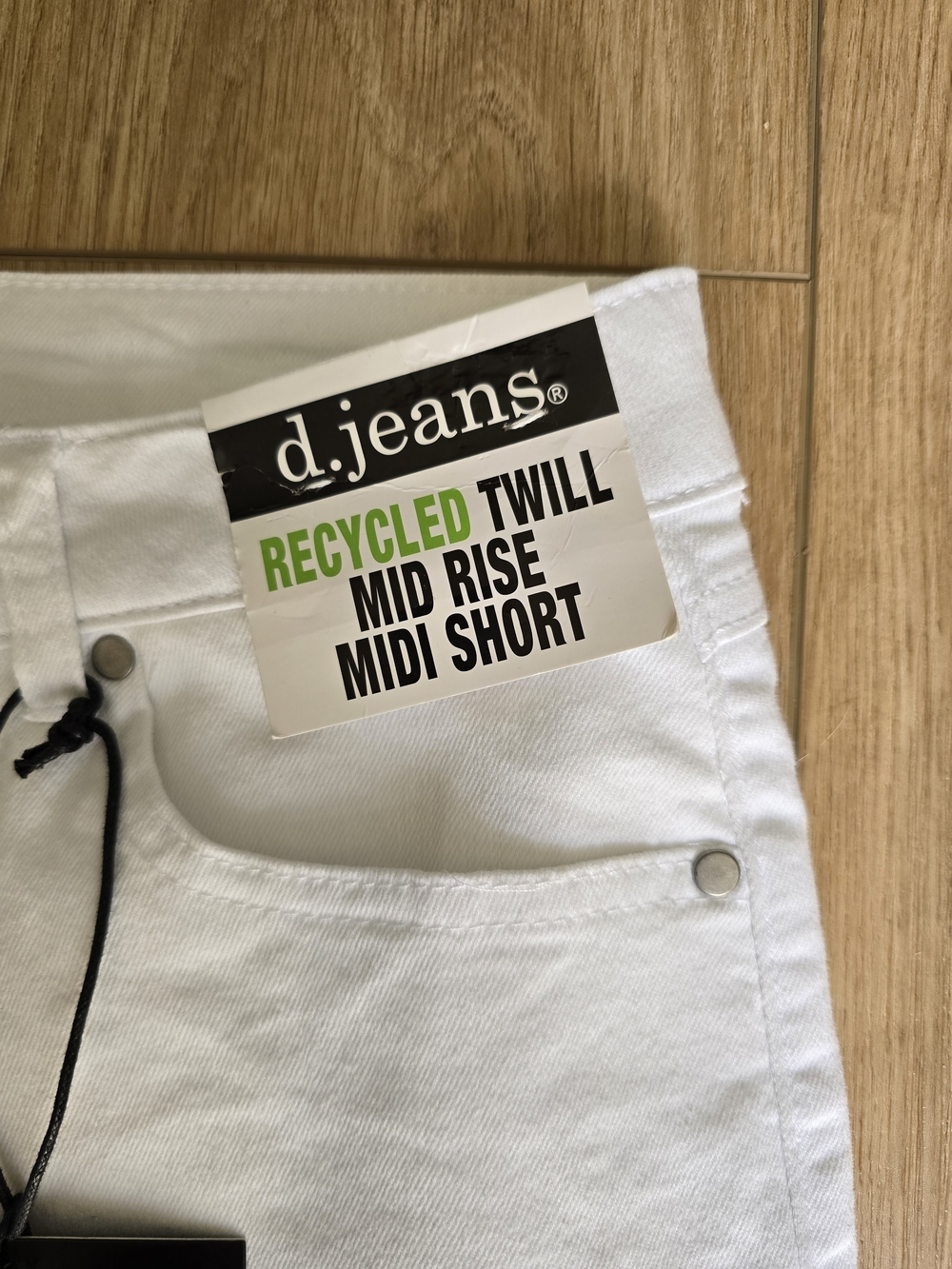d. jeans White Mid-Rise Denim Shorts - Picture 4 of 8